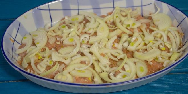 Рецепт горбуши под шубой в духовке