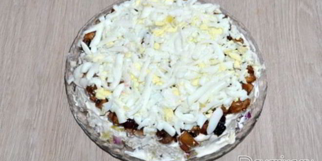 Рецепт селедки под шубой с грибами