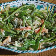 Рецепт Салата с крабами, белой фасолью и спаржей