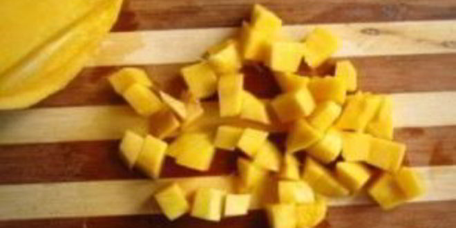 Рецепт салата с креветками и гранатом