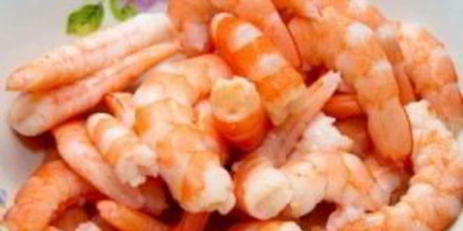 Рецепт салата с креветками и гранатом