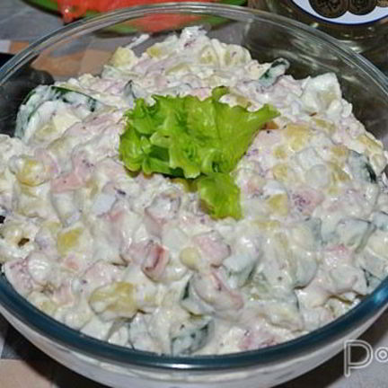 Рецепт Салата со щупальцами кальмара и картофелем