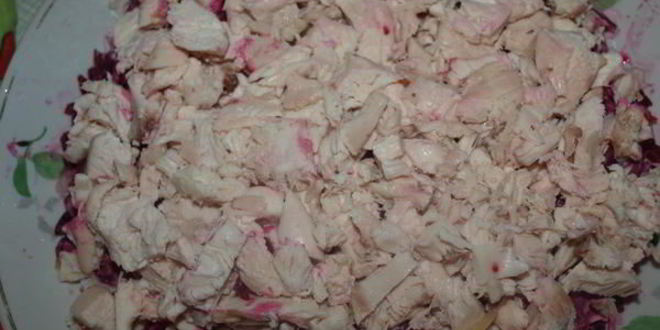 Рецепт салата со свеклой, курицей и сельдереем