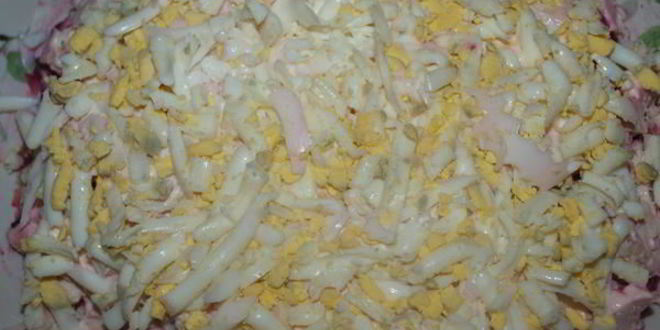 Рецепт салата со свеклой, курицей и сельдереем