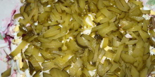 Рецепт салата со свеклой, курицей и сельдереем