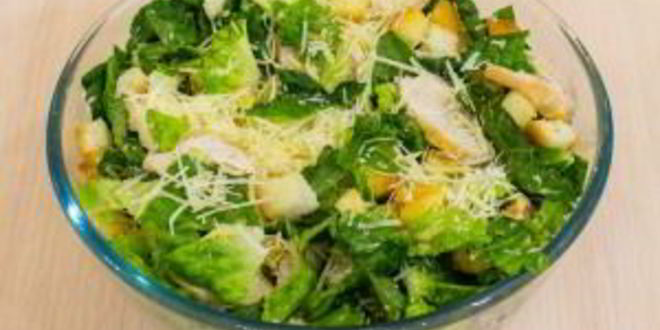 Рецепт салата цезарь с курицей