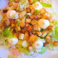 Рецепт Цезаря с копченой курицей