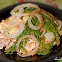 Салат Жар-птица с опятами