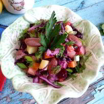 Винегрет с фасолью и краснокочанной капустой