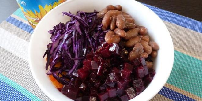 Рецепт винегрета с фасолью и краснокочанной капустой
