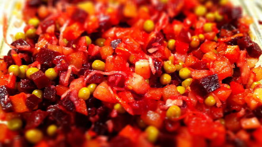 Рецепт винегрета с каперсами и запеченной свеклой