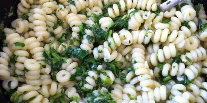 Рецепт лимонной пасты с козьим сыром и шпинатом