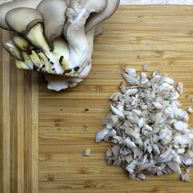 Рецепт Сливочного соуса с вешенками