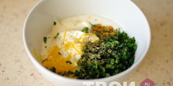 Рецепт сметанно-йогуртового соус с горчицей, мятой и лимоном