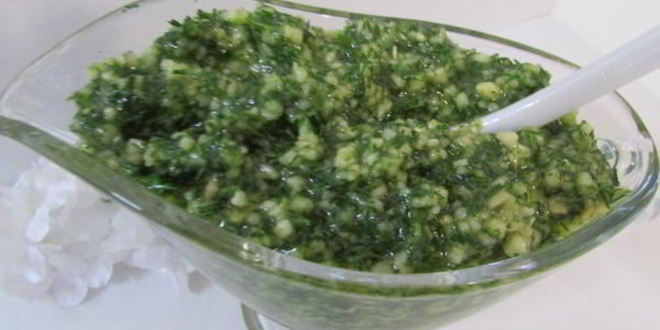 Рецепт филе индейки с соусом песто из укропа