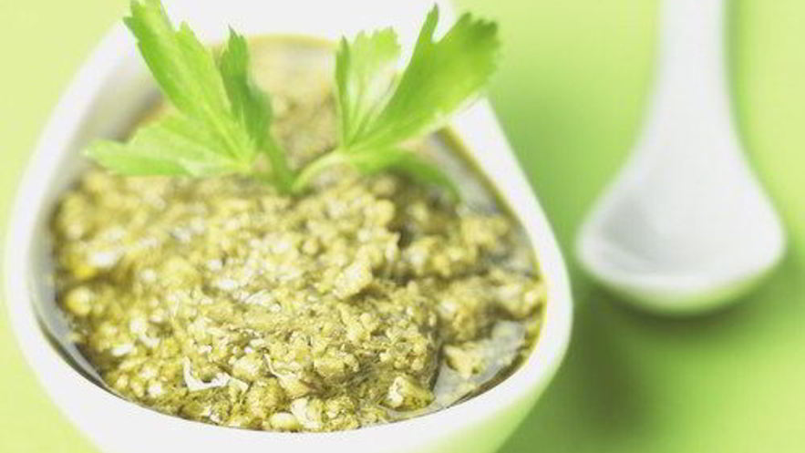 Рецепт песто из тыквенных семечек, петрушки и пармезана