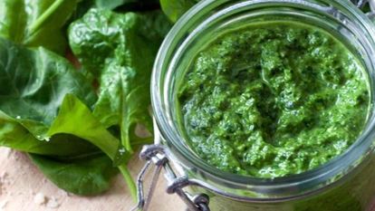 Рецепт Пряного соуса песто из шпината