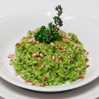 Рецепт Ризотто с соусом песто и кедровыми орешками