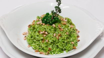 Рецепт Ризотто с соусом песто и кедровыми орешками