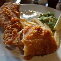 Рецепт Филе трески в корочке из картофельных чипсов с соусом тартар