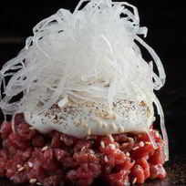 Рецепт Тартара из говядины с таледжио и дайконом