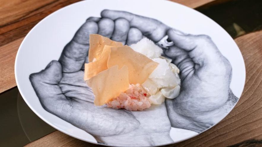 Рецепт тартара из северной креветки с личи и шампанским