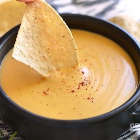 Рецепт Сырного соуса за 5 минут