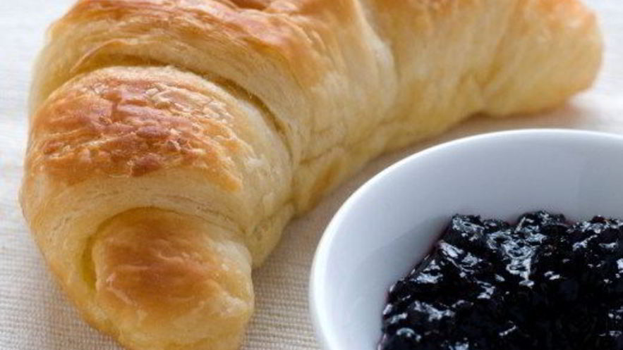 Рецепт теплого черничного соуса