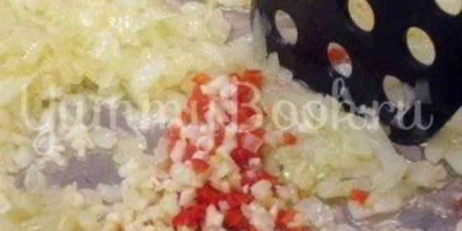 Рецепт универсального томатного соуса с морепродуктами