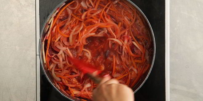 Рецепт борща с карасями