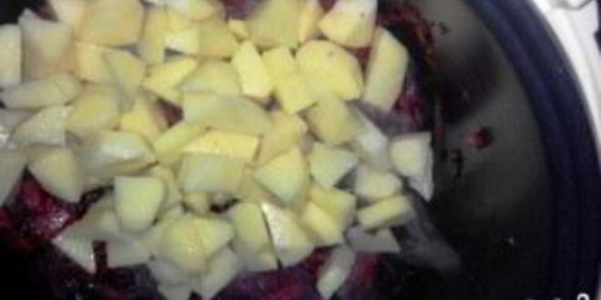 Рецепт борща с тушенкой в мультиварке