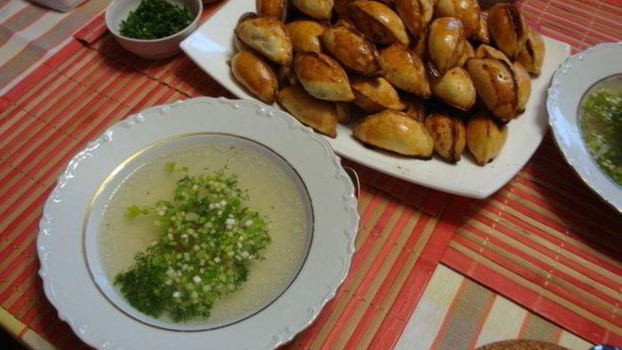 Рецепт бульона с пирожочками