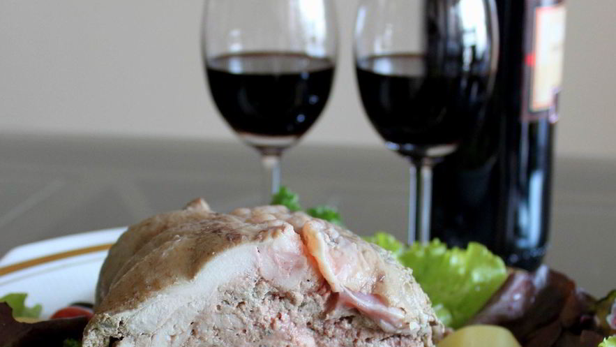 Рецепт галантина из курицы с ароматным бульоном