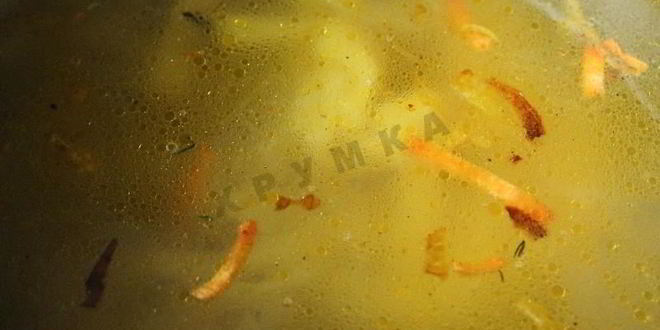 Рецепт куриного бульона с лапшой