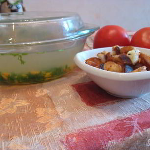 Рецепт Куриного бульона с сухариками по-быстренькому