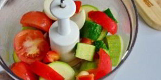 Рецепт гаспачо с кабачками остренький