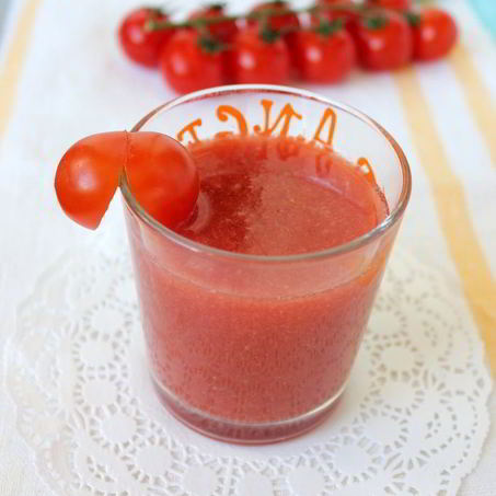 Рецепт Томатна-вишневого гаспачо в стаканах