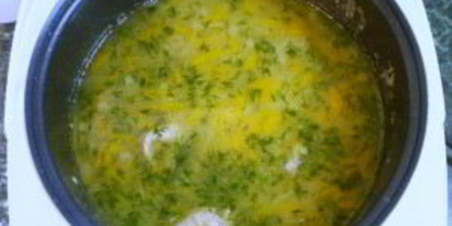 Рецепт горохового супа с курицей в мультиварке