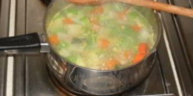 Рецепт супа с горохом и окороком