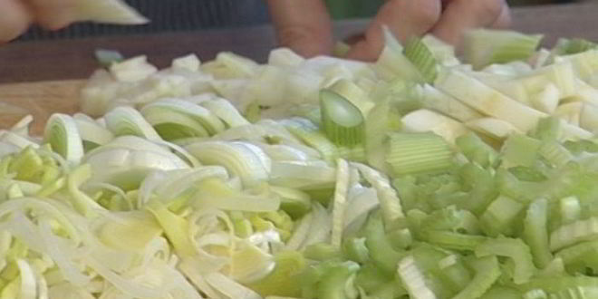 Рецепт холодного супа-пюре из петрушки