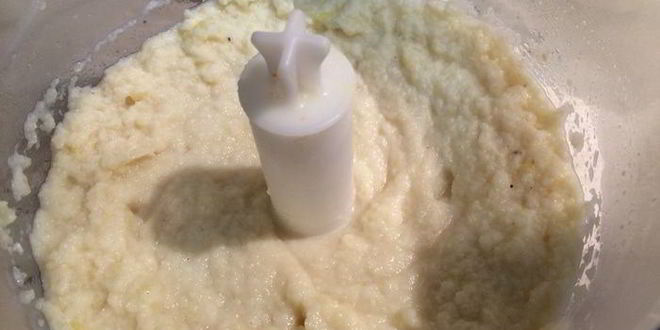 Рецепт крема-супа из цветной капусты с голубым сыром