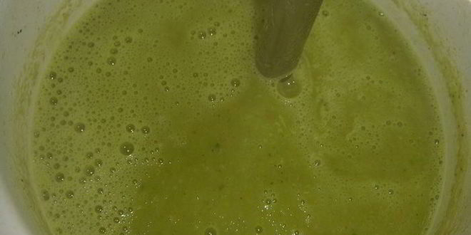 Рецепт крема-супа с зеленым горошком и сухариками