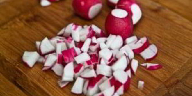 Рецепт окрошки классической с колбасой на воде