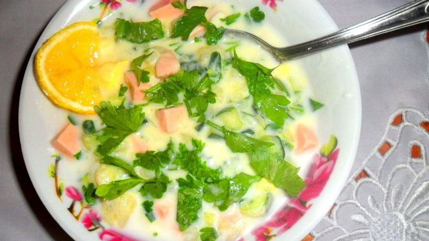 Рецепт окрошки на кефире с лимоном