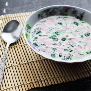 Рецепт Окрошки на воде с копченой колбасой