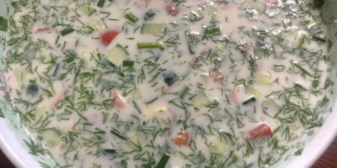 Рецепт окрошки с куриной грудкой и помидорами