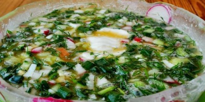 Рецепт окрошки сборной мясной в ледяной чаше