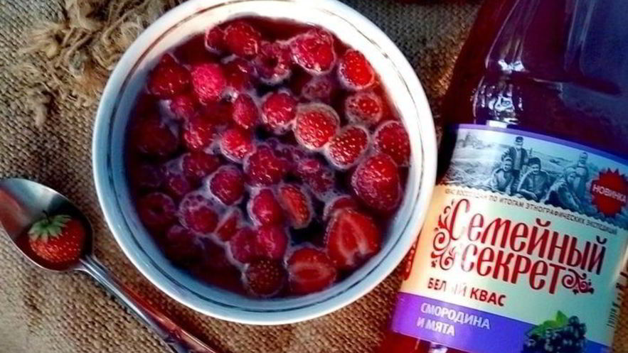 Рецепт ягодной окрошки