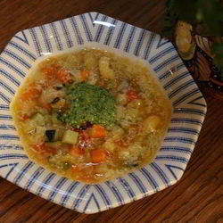 Рецепт Овощного итальянского супа с песто