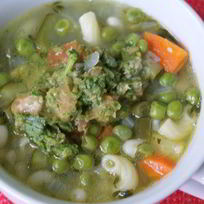 Рецепт Овощного супа с фасолью и песто